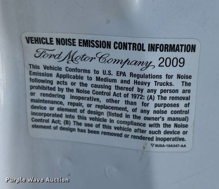 image for item NO9680 2010 Ford F450 Super Duty utility / service truck