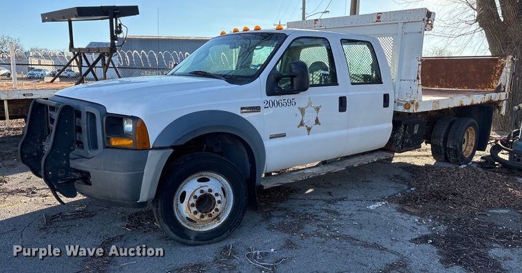 image for item NO9681 2006 Ford F450 Super Duty Crew Cab dump flatbed truck