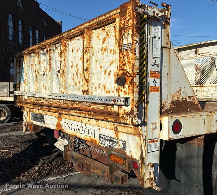 image for item NO9681 2006 Ford F450 Super Duty Crew Cab dump flatbed truck