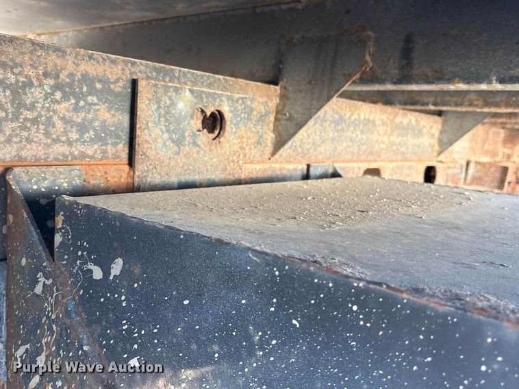 image for item NO9681 2006 Ford F450 Super Duty Crew Cab dump flatbed truck