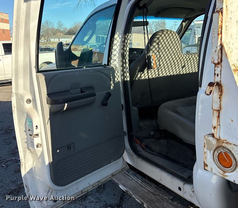 image for item NO9681 2006 Ford F450 Super Duty Crew Cab dump flatbed truck