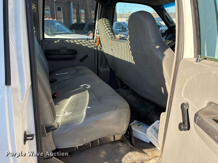 image for item NO9681 2006 Ford F450 Super Duty Crew Cab dump flatbed truck