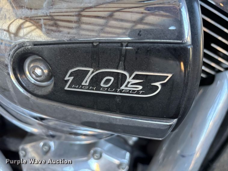 image for item NO9682 2016 Harley Davidson FLHX Street Glide motorcycle