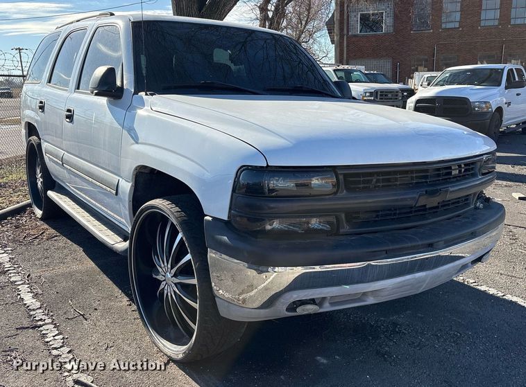 image for item NO9684 2004 Chevrolet Tahoe SUV