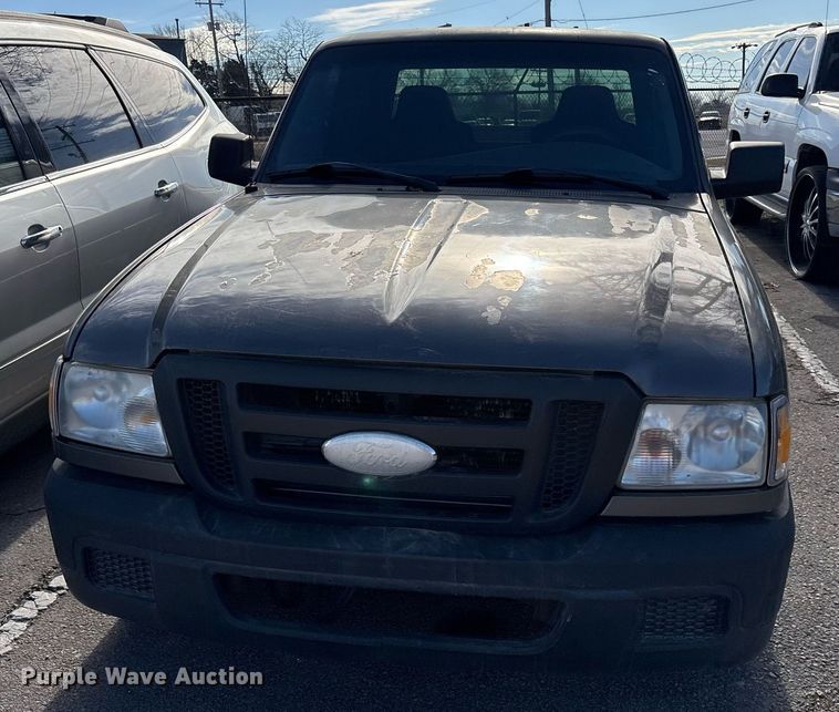 image for item NO9686 2006 Ford Ranger SuperCab pickup truck
