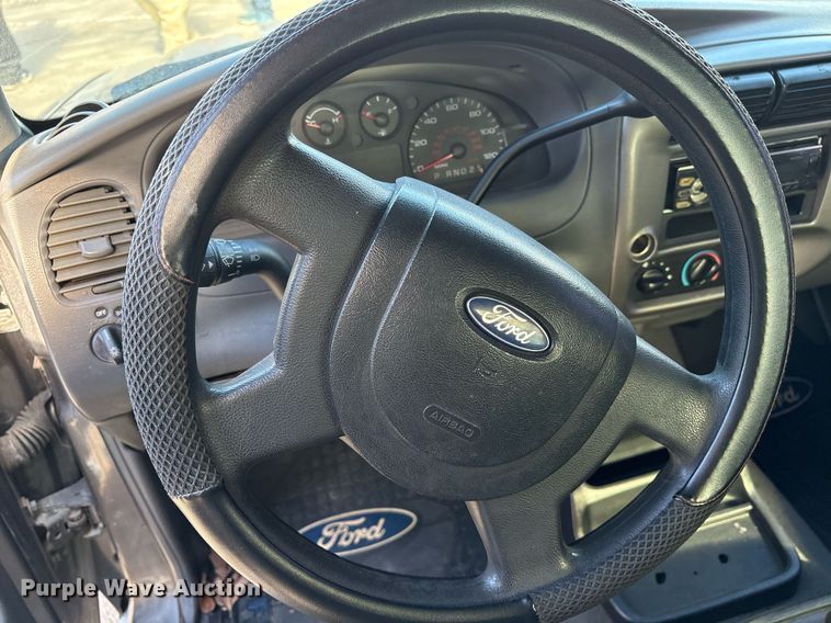 image for item NO9686 2006 Ford Ranger SuperCab pickup truck