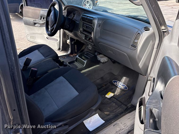 image for item NO9686 2006 Ford Ranger SuperCab pickup truck