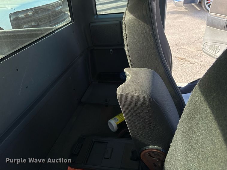 image for item NO9686 2006 Ford Ranger SuperCab pickup truck