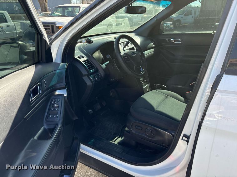 image for item NO9687 2016 Ford Explorer Police Interceptor SUV