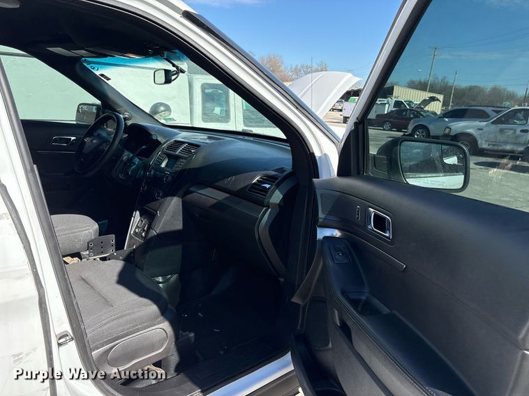 image for item NO9687 2016 Ford Explorer Police Interceptor SUV