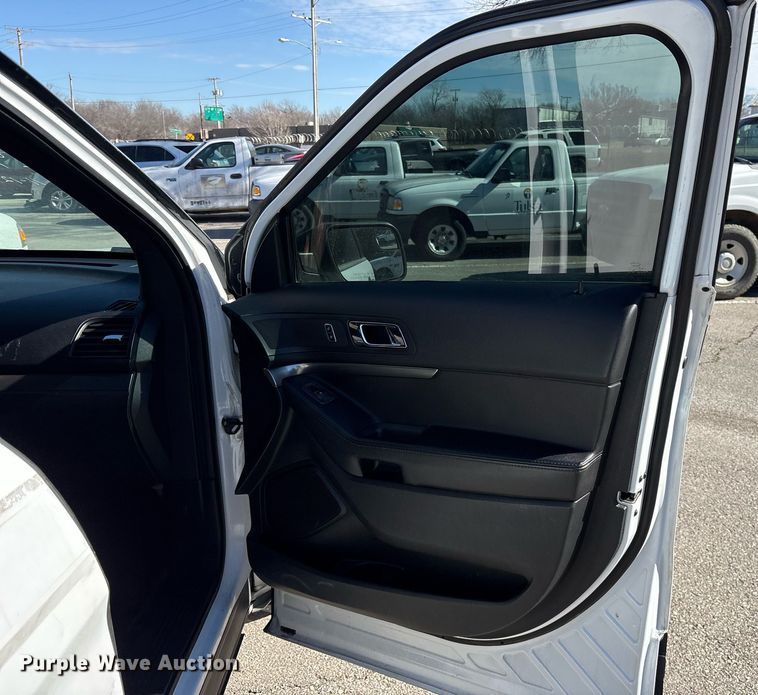 image for item NO9687 2016 Ford Explorer Police Interceptor SUV