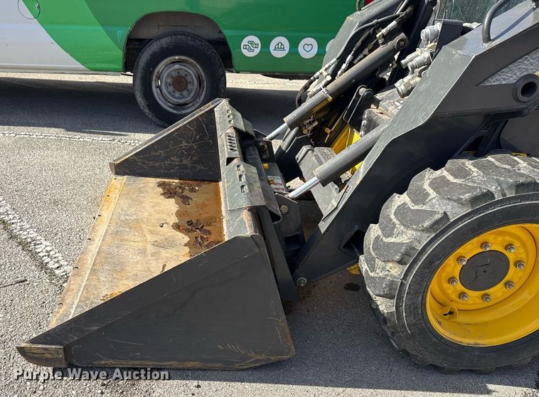 image for item NO9691 New Holland L175 skid steer loader