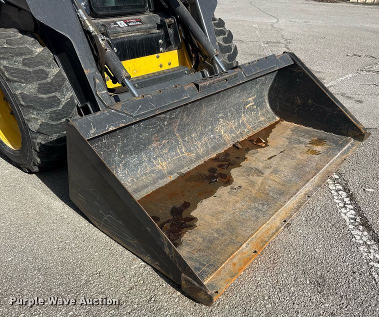 image for item NO9691 New Holland L175 skid steer loader