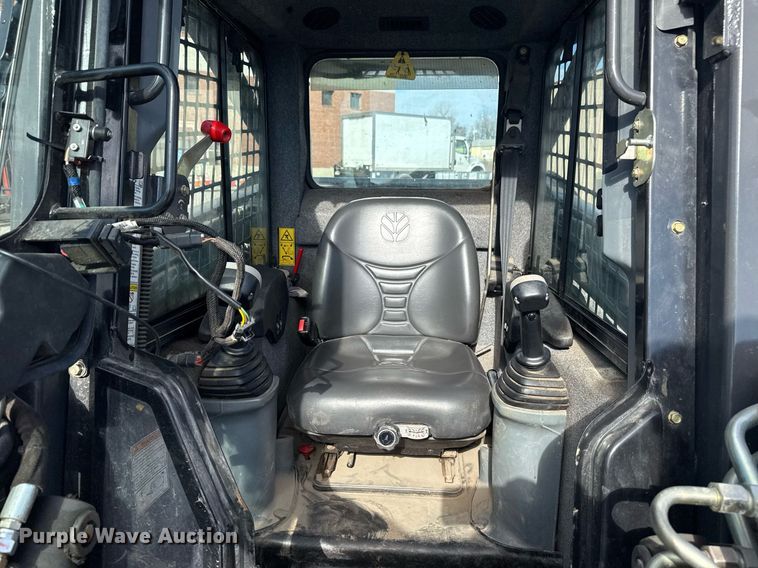 image for item NO9691 New Holland L175 skid steer loader