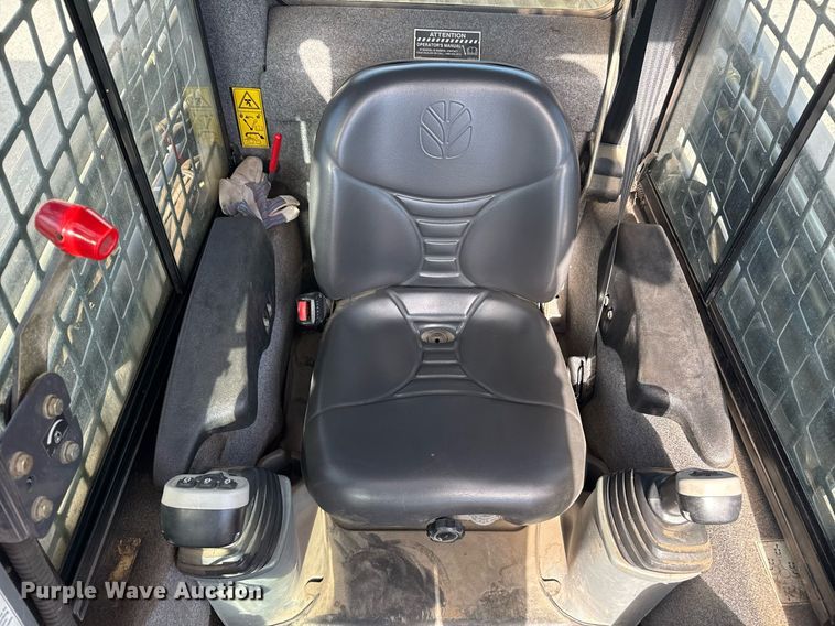 image for item NO9691 New Holland L175 skid steer loader