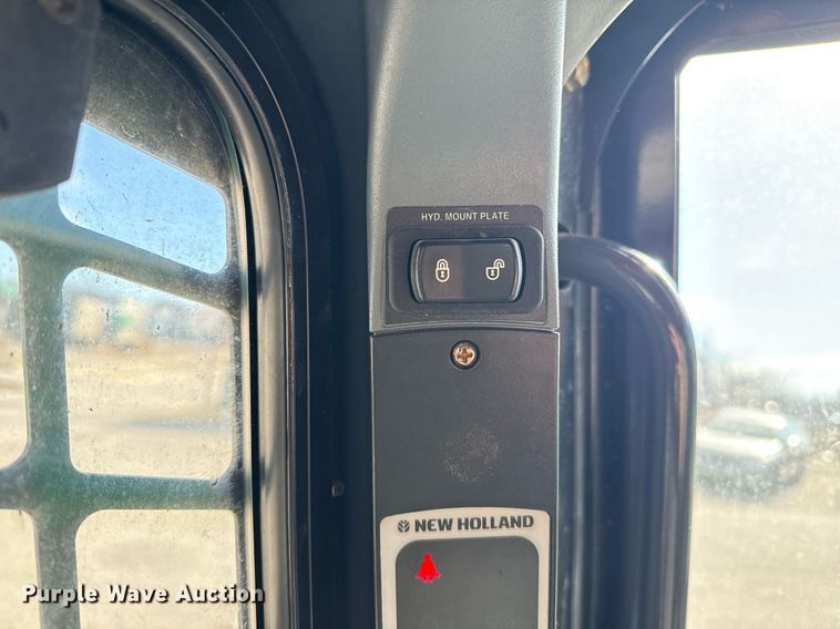 image for item NO9691 New Holland L175 skid steer loader