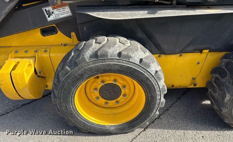 image for item NO9691 New Holland L175 skid steer loader