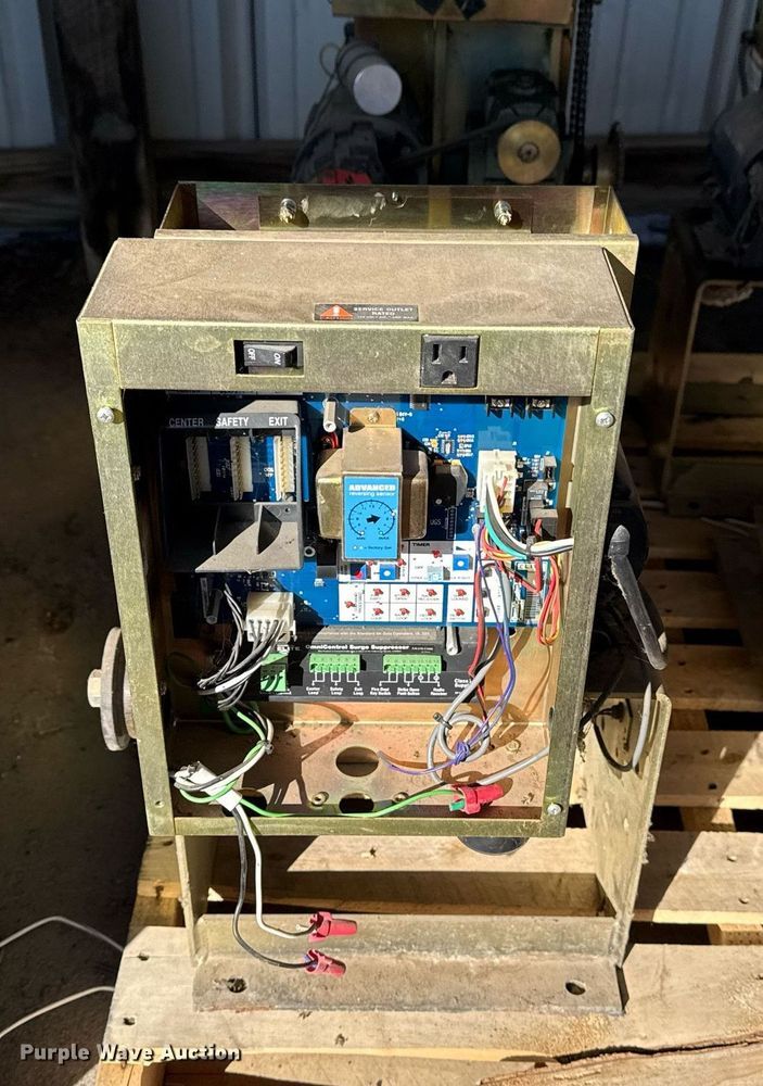 image for item NO9692 (4) Elite gate operators