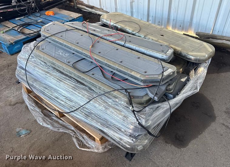 image for item NO9695 Light bars