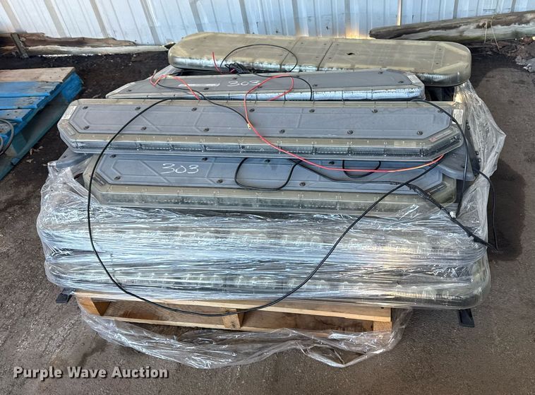 image for item NO9695 Light bars