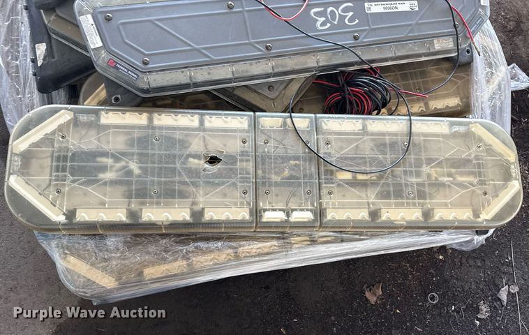 image for item NO9695 Light bars