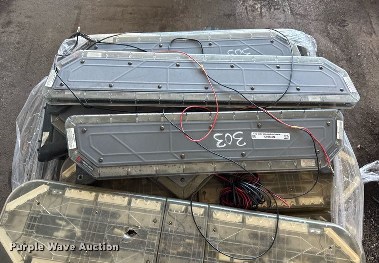 image for item NO9695 Light bars