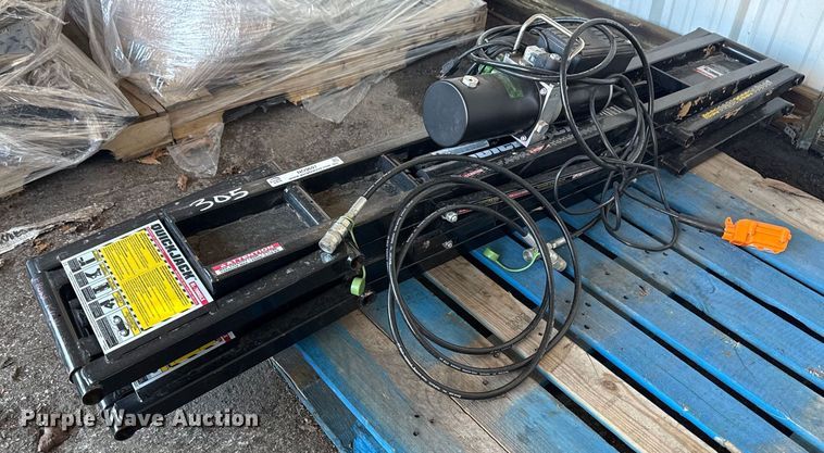 image for item NO9697 Quick Jack BL-7000SLX portable car lift