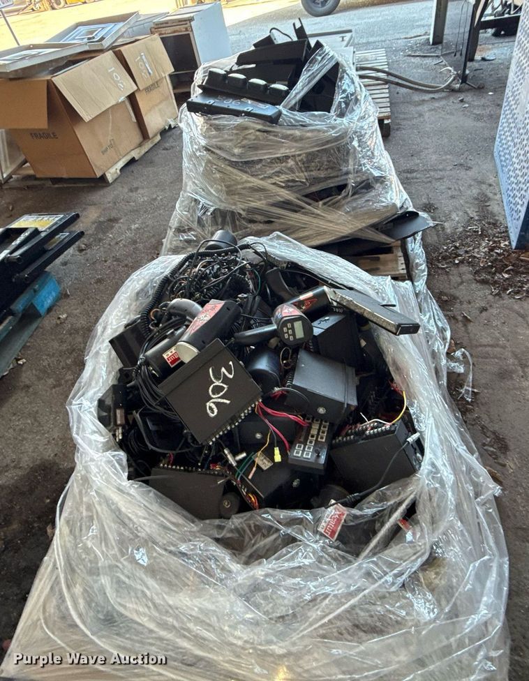 image for item NO9698 Police equipment