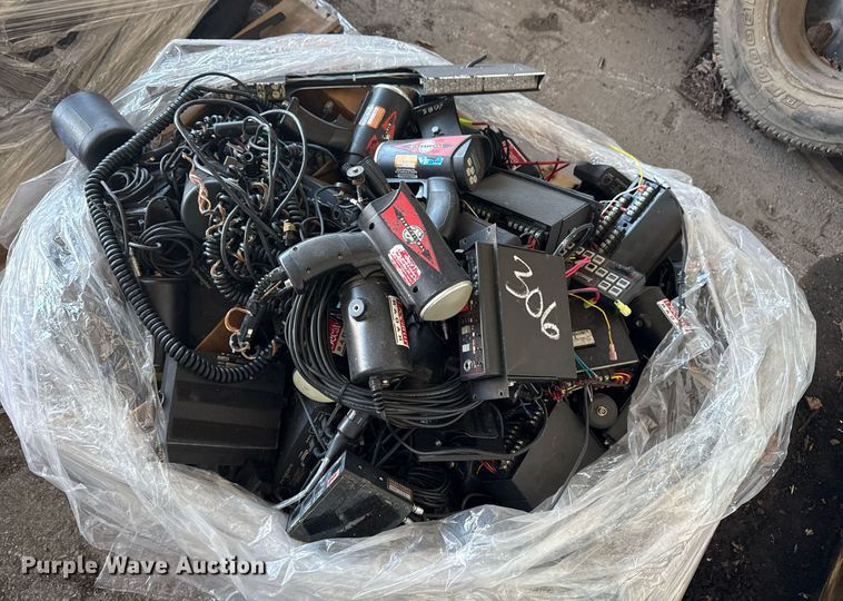 image for item NO9698 Police equipment