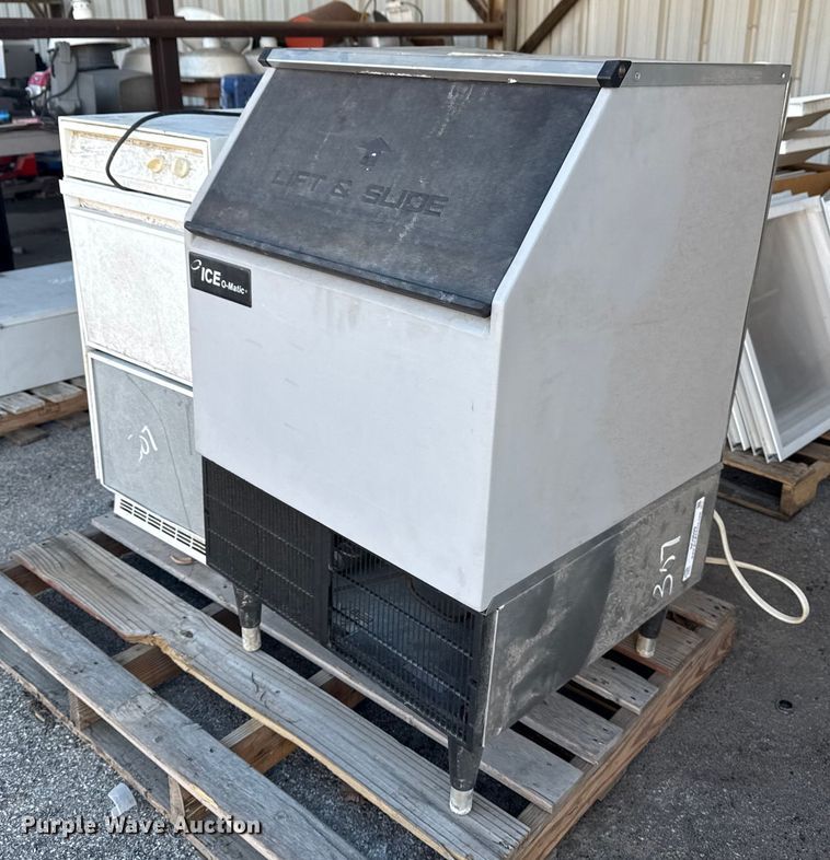 image for item NO9699 (2) ice machines