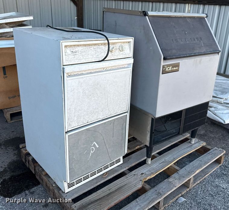 image for item NO9699 (2) ice machines
