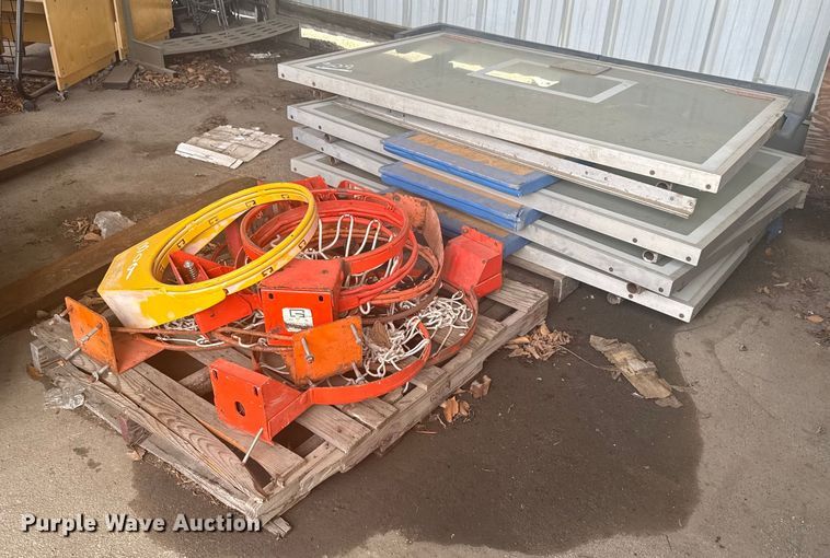 image for item NO9701 Sports equipment