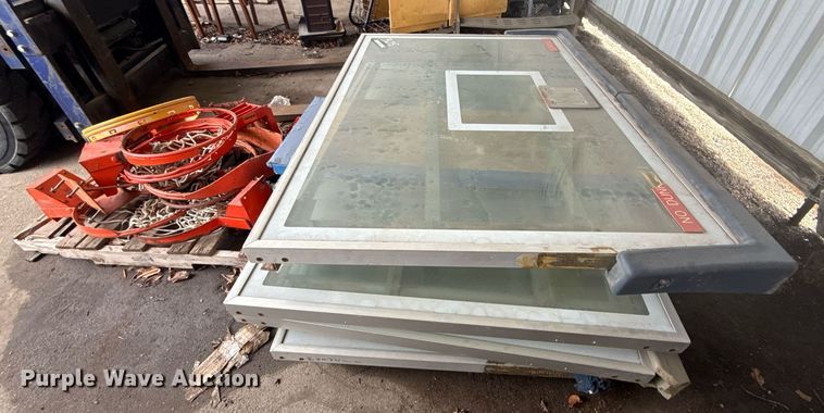 image for item NO9701 Sports equipment