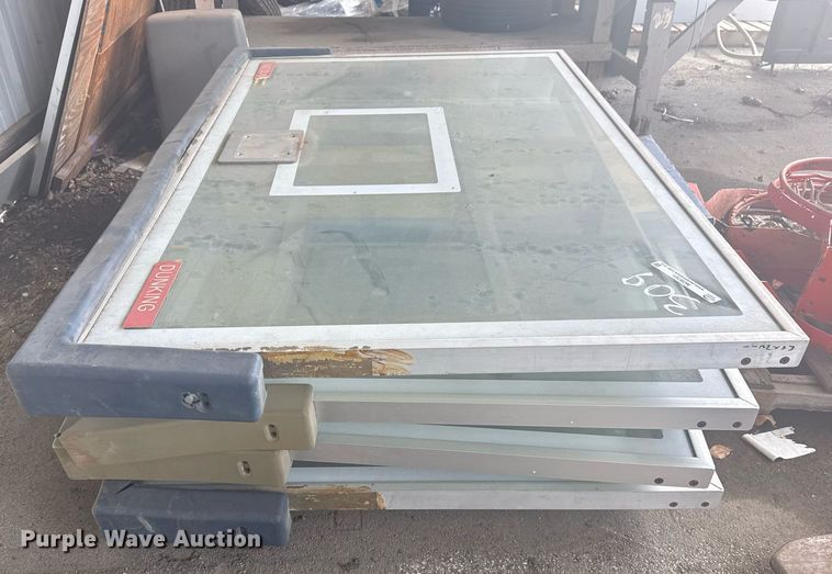 image for item NO9701 Sports equipment