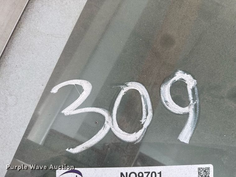 image for item NO9701 Sports equipment