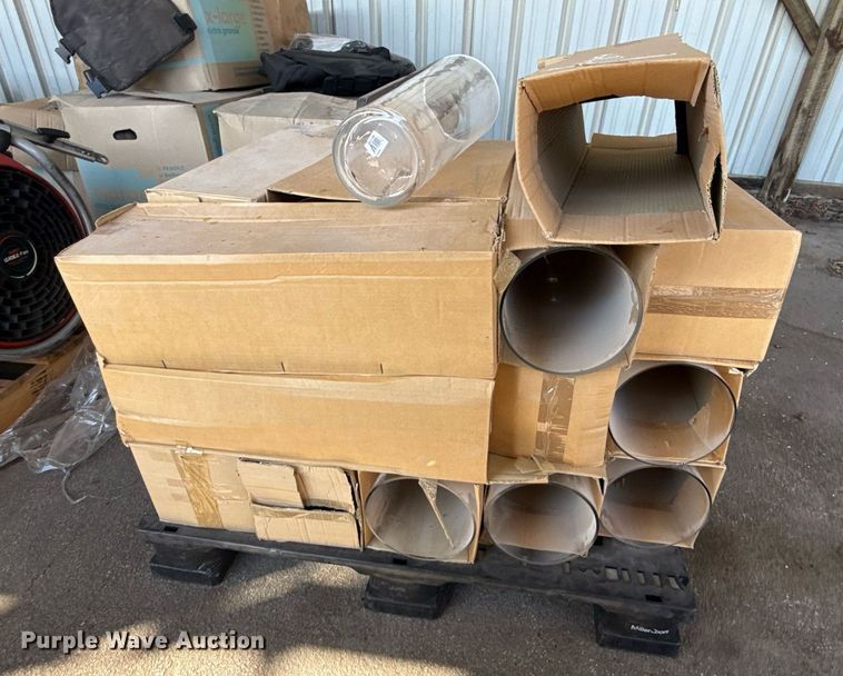 image for item NO9706 Approximately 18 Poland vases