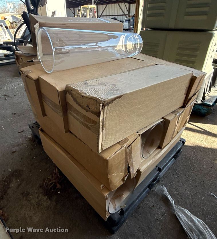 image for item NO9706 Approximately 18 Poland vases