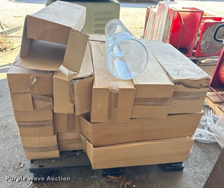 image for item NO9706 Approximately 18 Poland vases