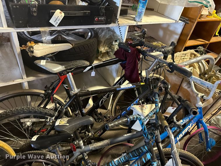 image for item NO9714 Approximately 16 bicycles