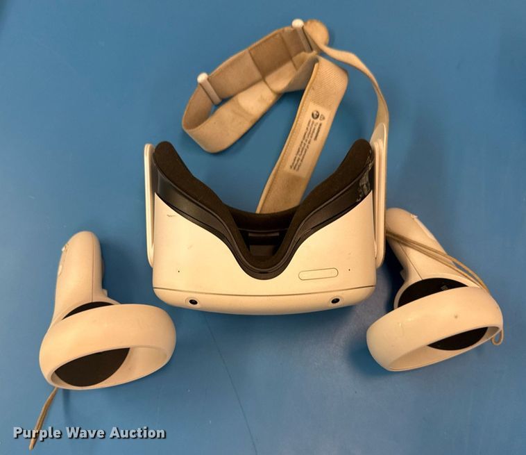 image for item NO9716 Oculus Meta Quest KW49CW VR headset