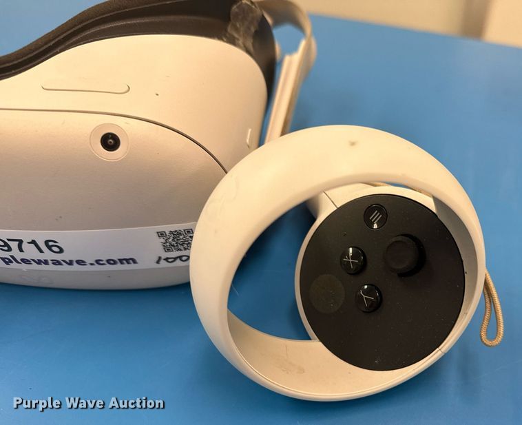 image for item NO9716 Oculus Meta Quest KW49CW VR headset