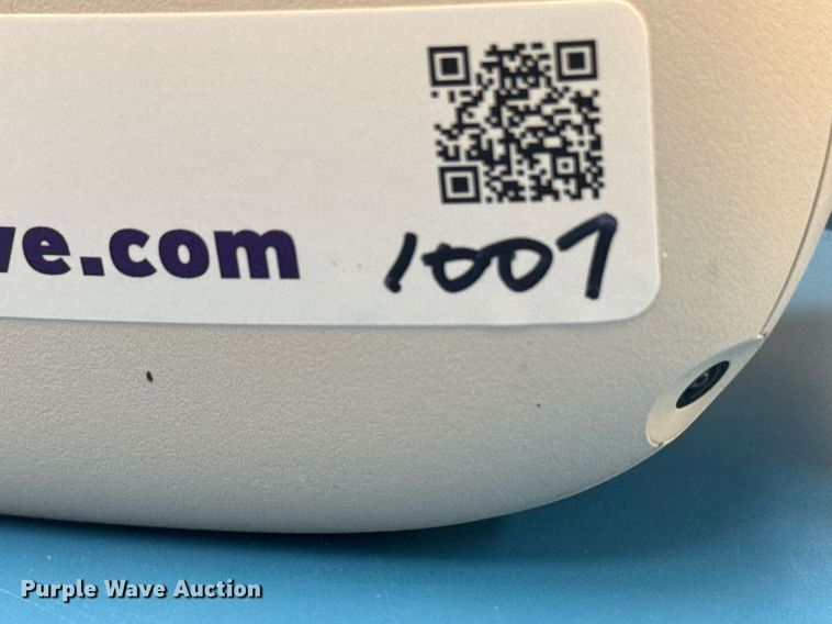 image for item NO9716 Oculus Meta Quest KW49CW VR headset