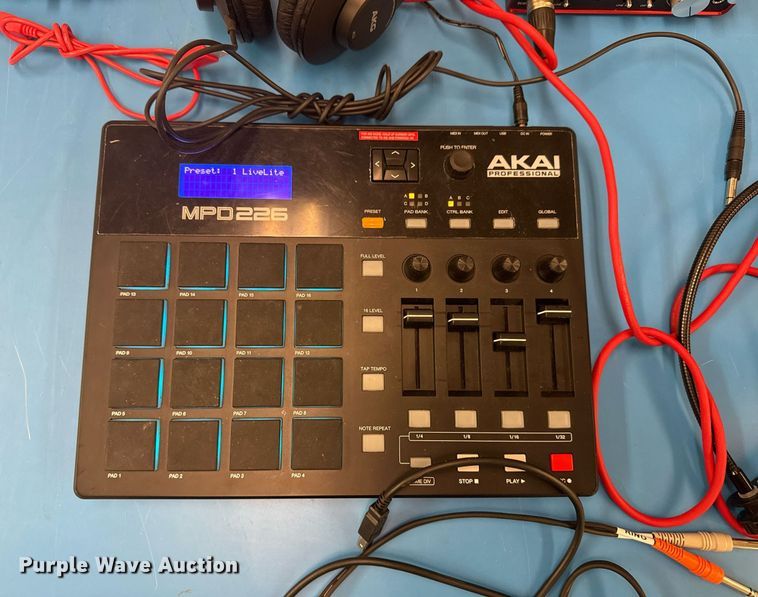 image for item NO9717 Electronics