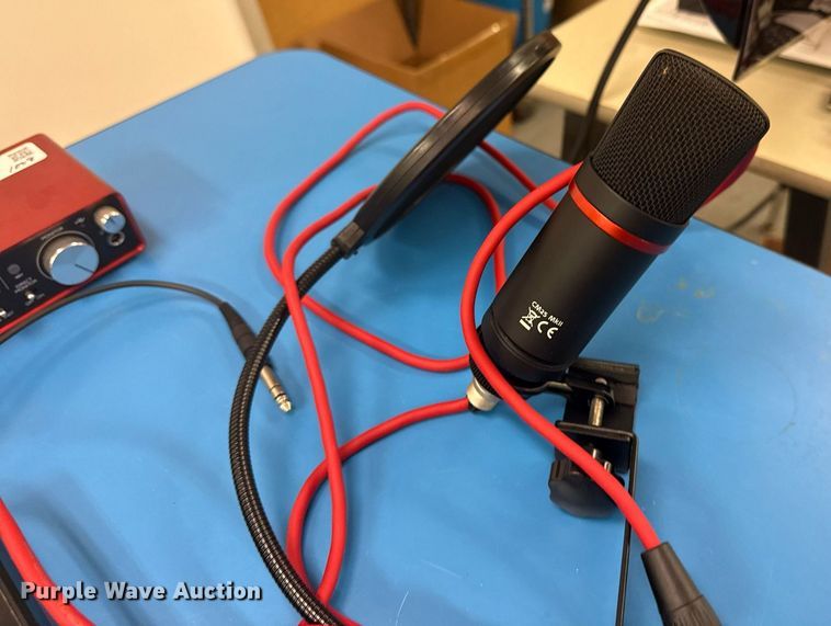 image for item NO9717 Electronics