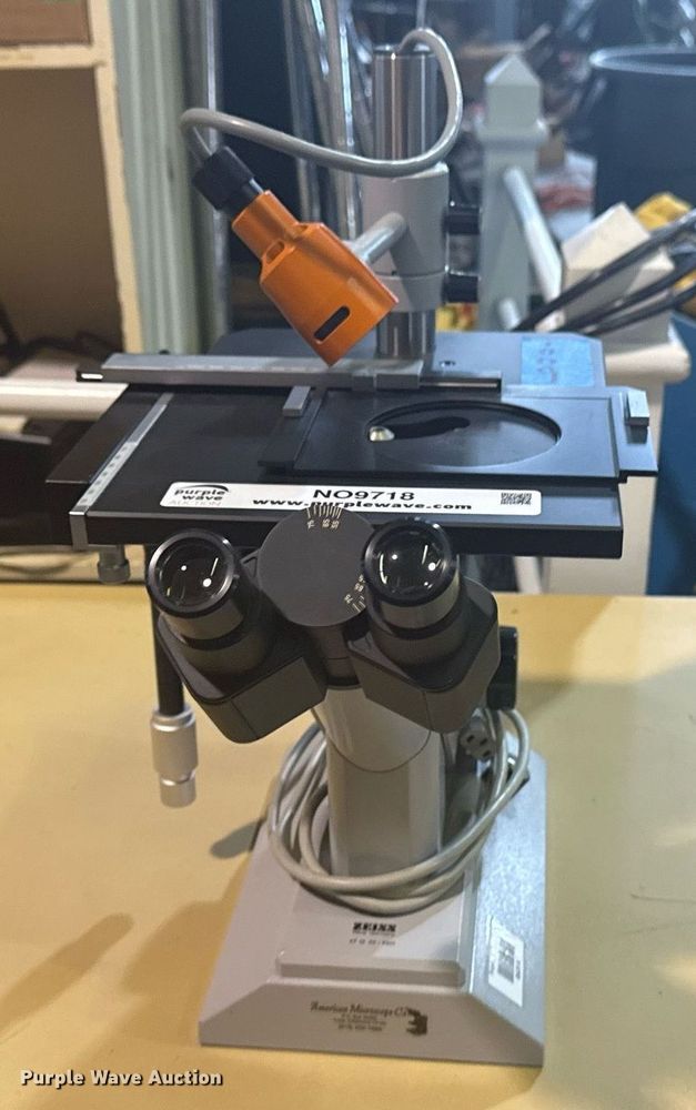 image for item NO9718 Zeiss ID02 Invertoscope  inverted microscope