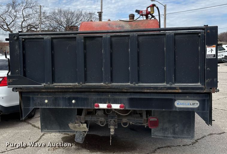 image for item NO9720 1999 International 4700 flatbed truck