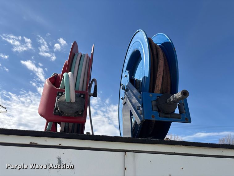 image for item NO9721 2010 International 7400 utility / service truck