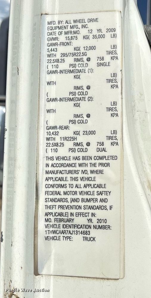 image for item NO9721 2010 International 7400 utility / service truck