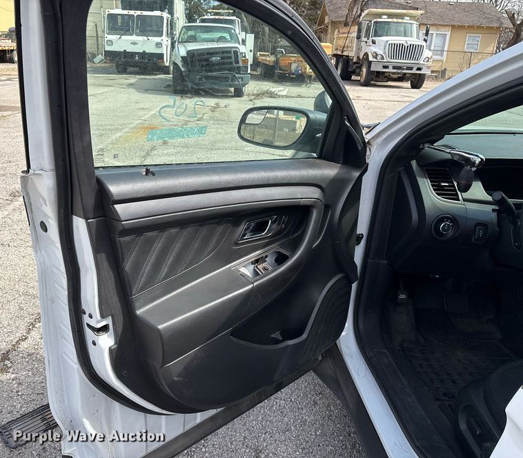 image for item NO9725 2016 Ford Taurus Police Interceptor