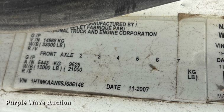 image for item NO9726 2008 International 7400 utility / service truck